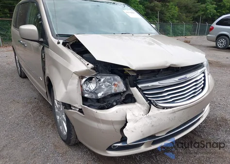 2016 Chrysler Town & Country Touring from USA, damaged, VIN 2C4RC1BG3GR190312
